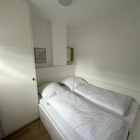 Haus Am Dorfbrunnen Strandfloh Apartment *